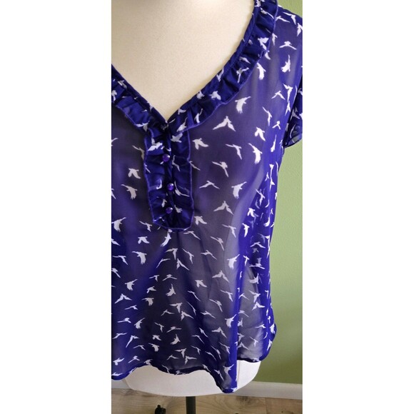 Lily Rose Blue Sheer Bird Blouse Size Small - Picture 2 of 4